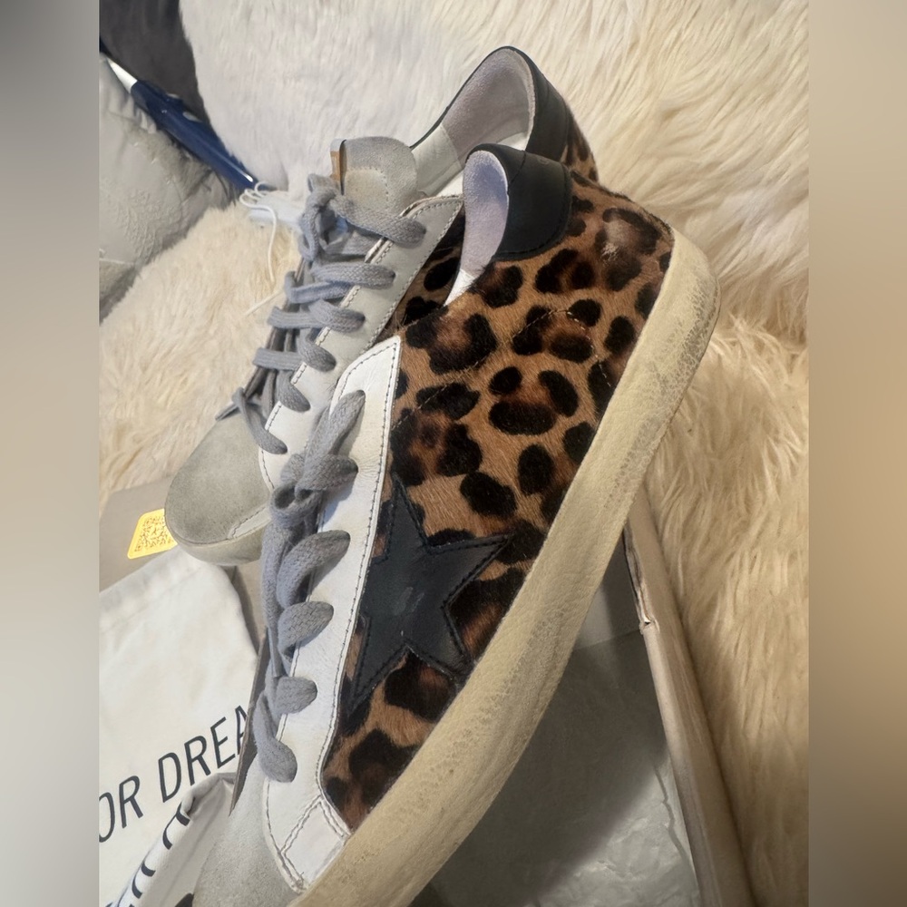 Golden Goose Designer Sneakers - GENUINE - NEW WITH BOX AND DUST BAG